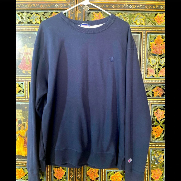 🌼Champion sweater size Large